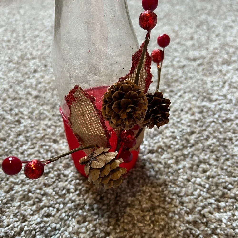 Handcrafted Christmas Vase - Picture 4 of 6